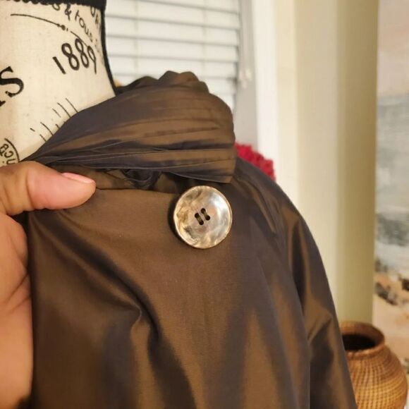 Vtg Gallery Water Repellent Accordian Plated Neckline Stylish Raincoat - Picture 4 of 13